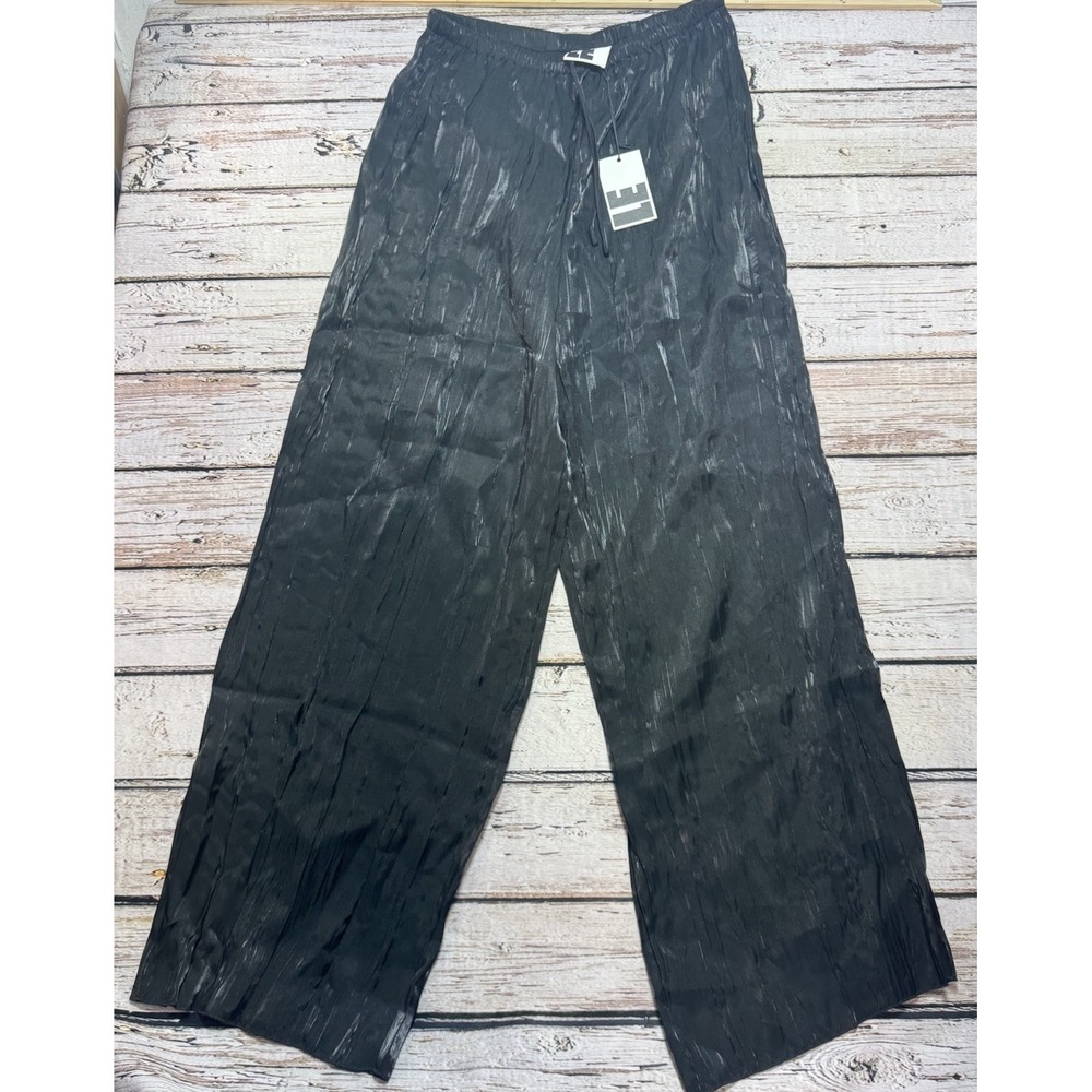 Local European Black Shiny Crinkle Wide Leg Pants Women's Medium NWT